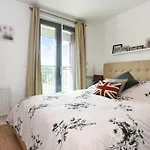 Excellent 2 Bed Near King Cross