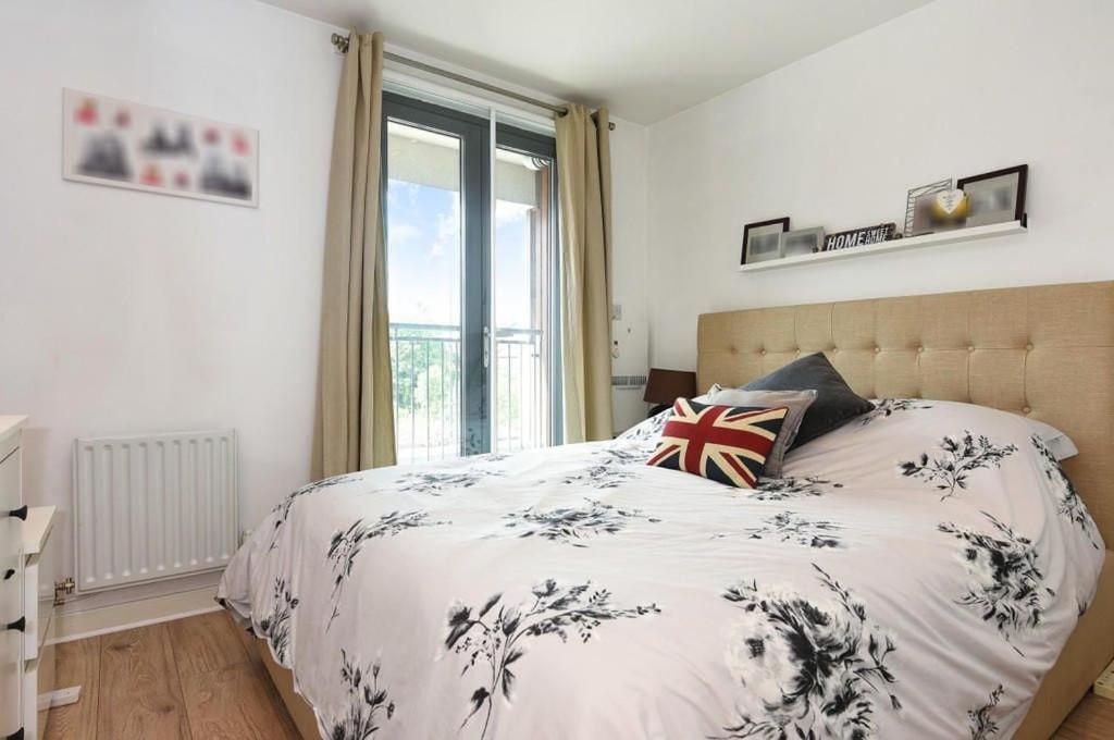 Excellent 2 Bed Near King Cross Appartamento *